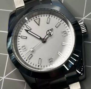 39mm Exploration 369 White - NH35 Automatic