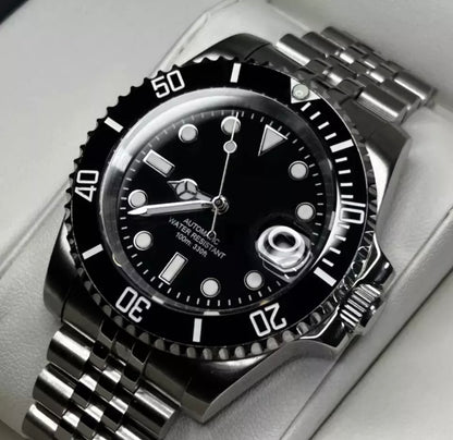 40mm Black Sub w/ Jubilee Band - NH35 Automatic