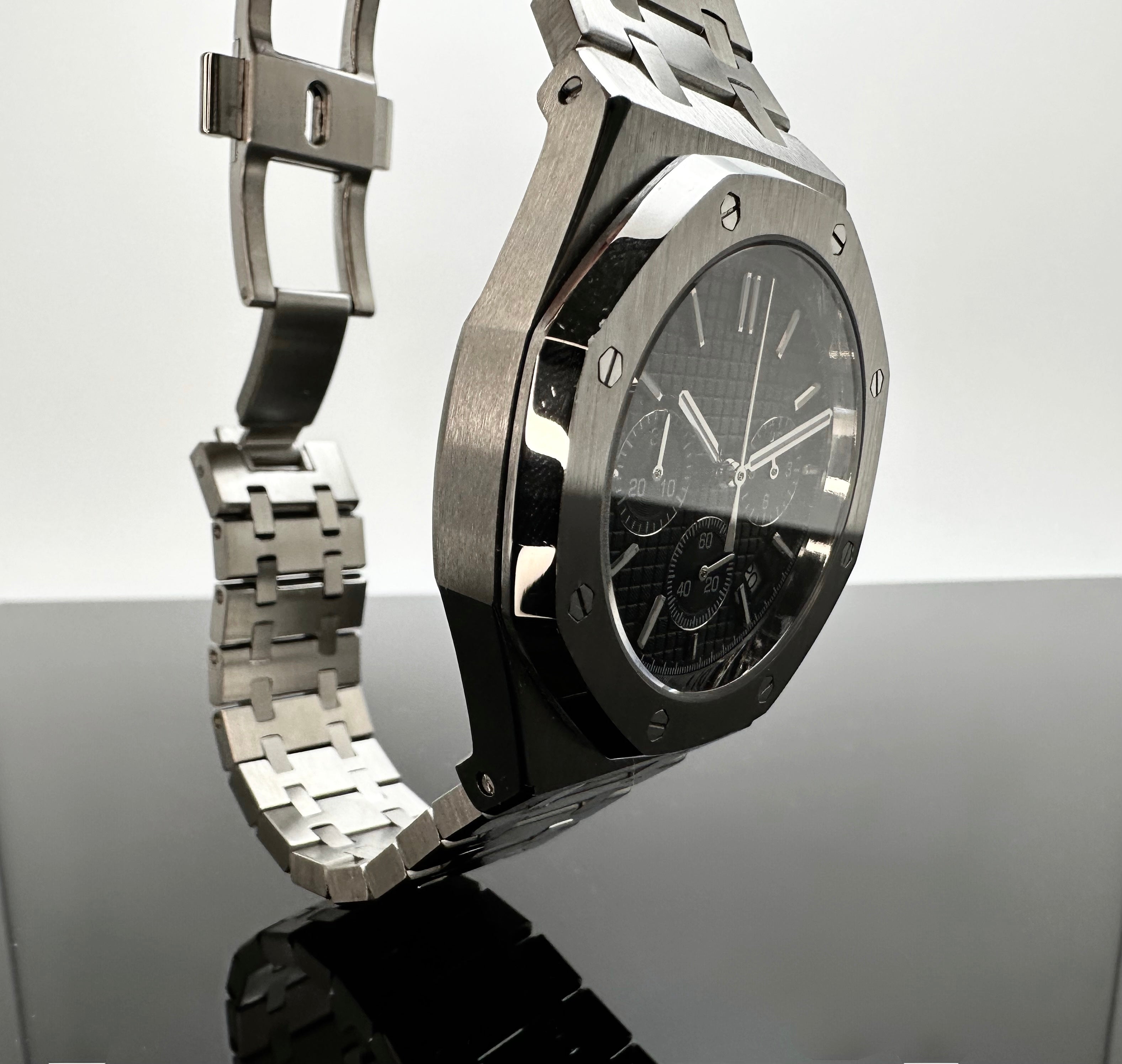 41mm RO Chronograph Black - VK63 Quartz 41mm RO Chronograph Black - VK63 Quartz