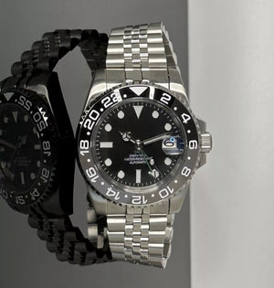 40mm Bruce Wayne GMT - NH34 Automatic