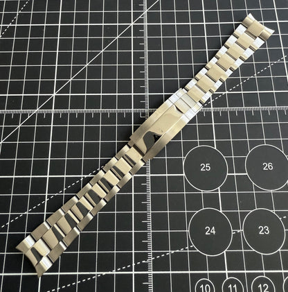Silver Oyster Band w/ Polished Center - 20mm - Glidelock Clasp